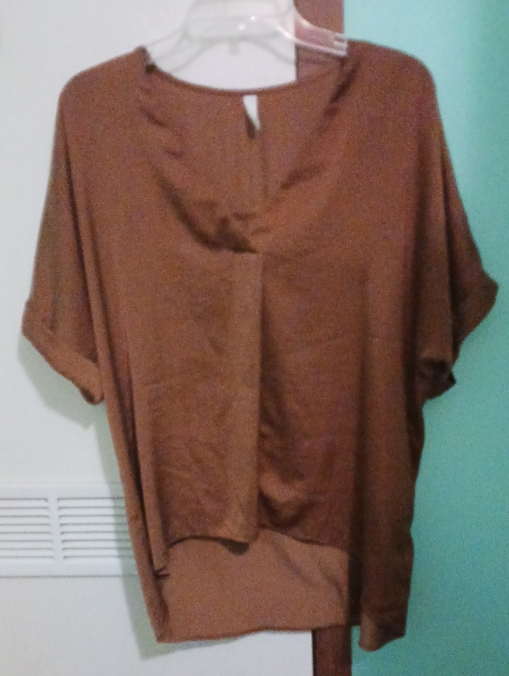 glam Relaxed Short Sleeve Top in Brown